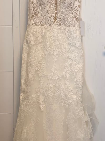 Pronovias Brautkleid „Despina“ – Größe 32 – ungetragen mit Etiketten