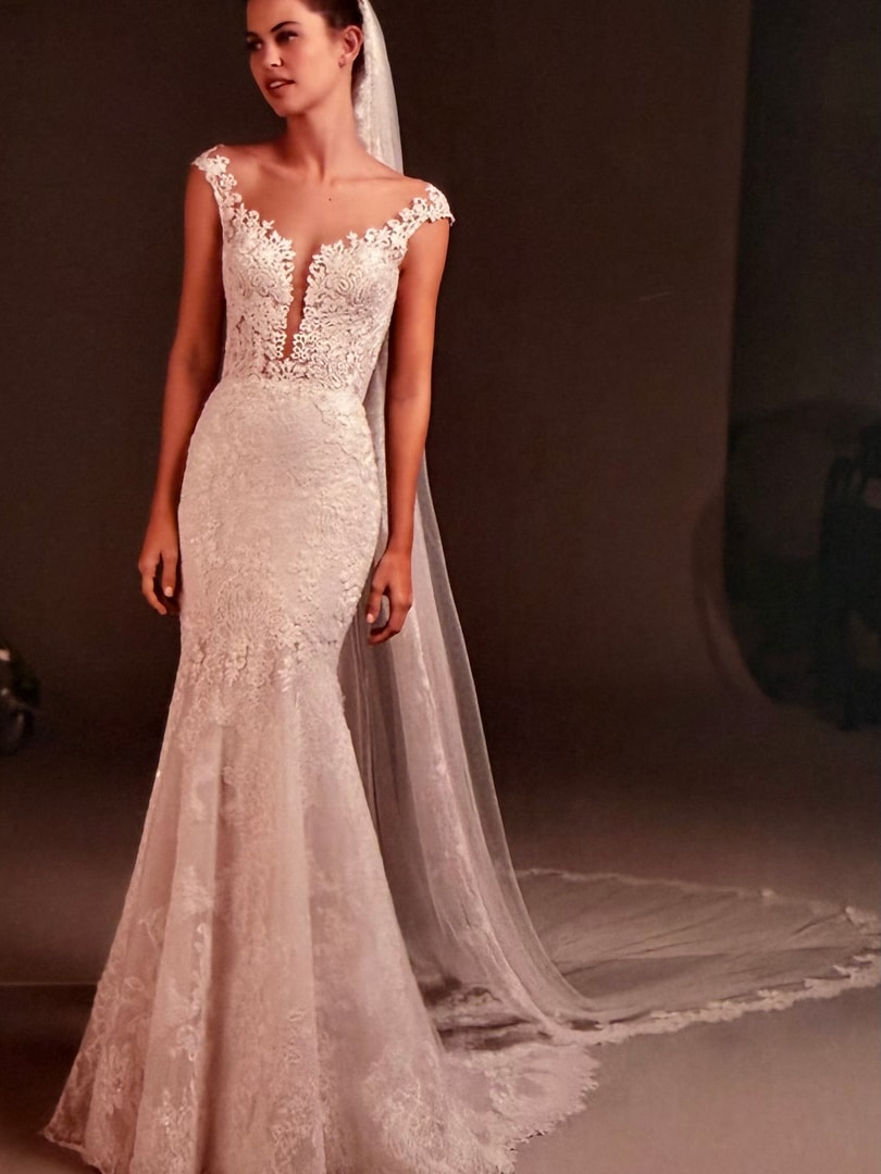 Pronovias Brautkleid „Despina“ – Größe 32 – ungetragen mit Etiketten
