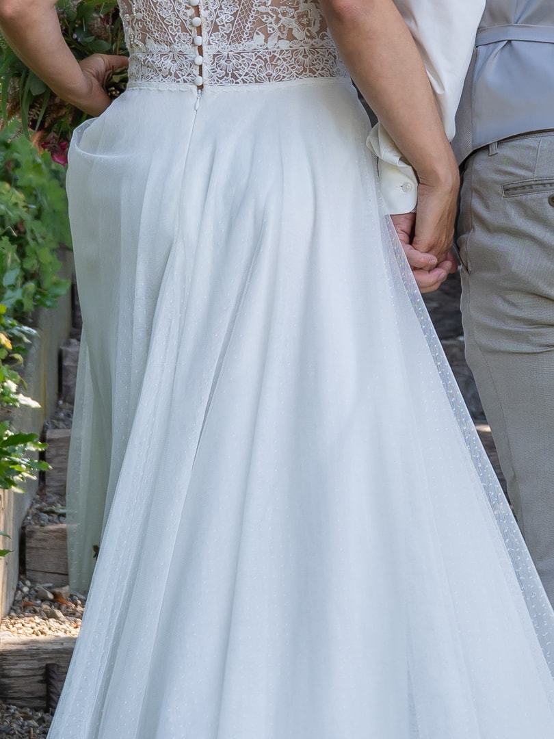 Brautkleid mit Trägern