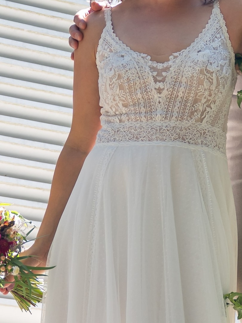 Brautkleid mit Trägern