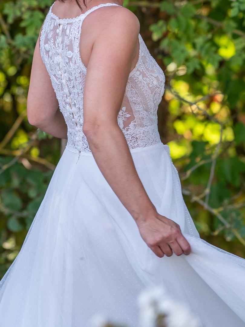 Brautkleid mit Trägern