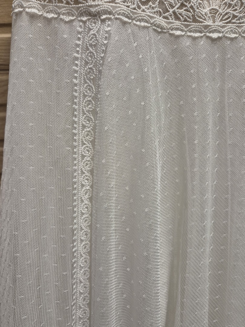 Brautkleid mit Trägern