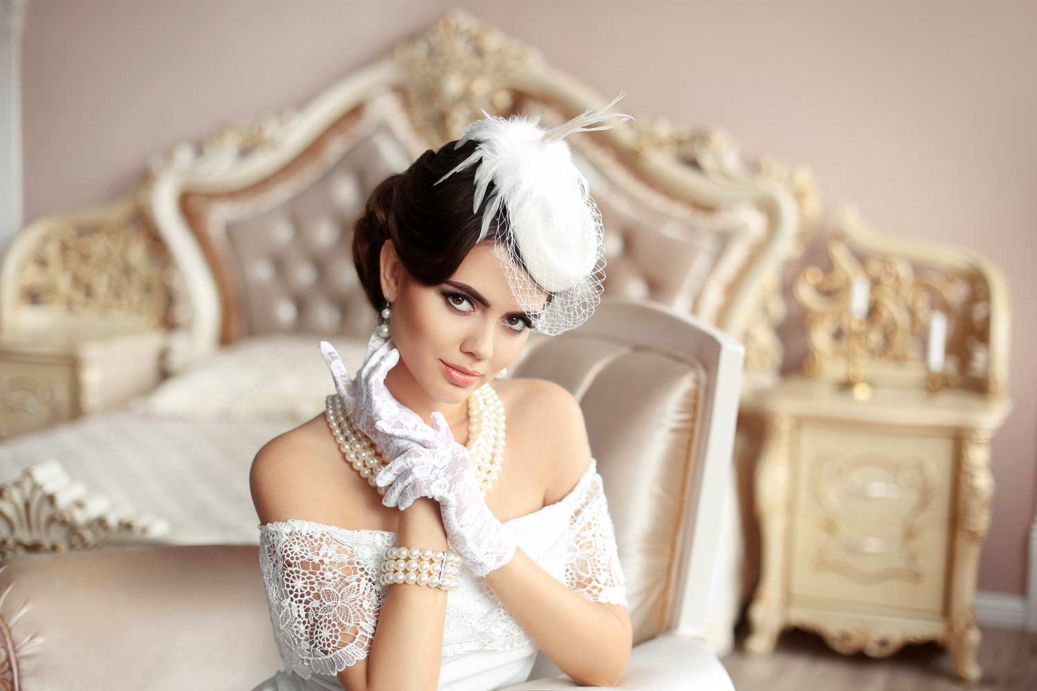 Das Brautkleid schulterfrei tragen – elegant & sexy zugleich